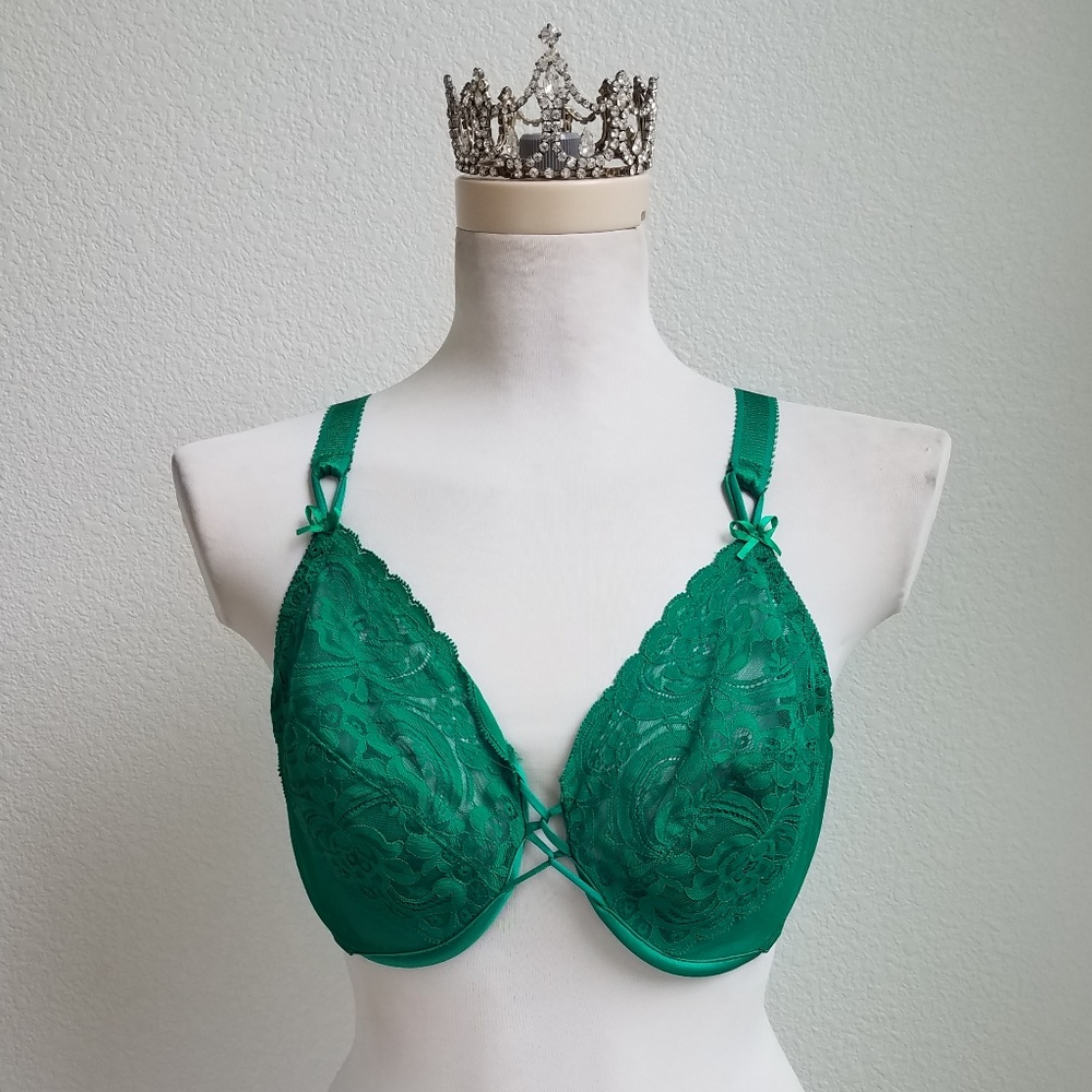 Victoria's Secret Gold Lable Bra